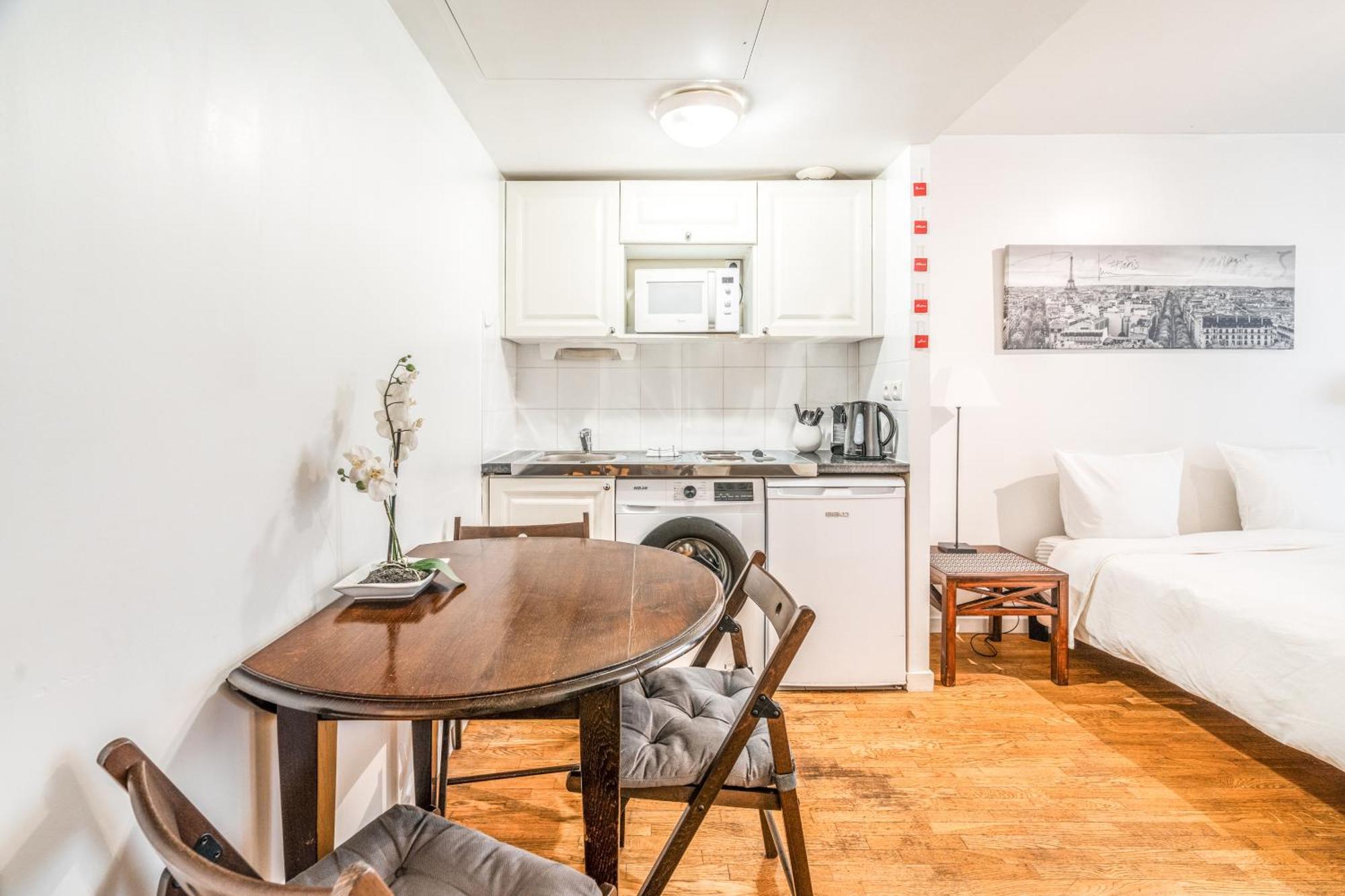 Champs Elysees Flat * Parigi